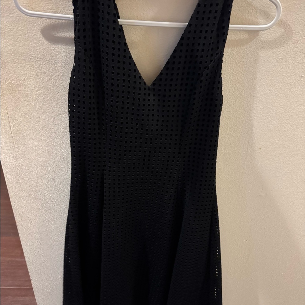 Saks Fifth Avenue Black Sheath Mini Dress V-Neck Sleeveless